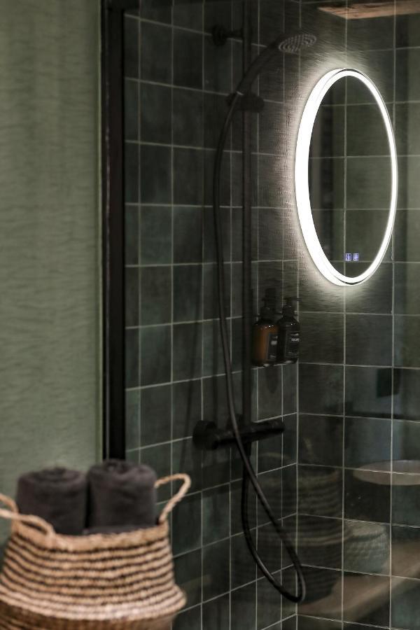 Aparthotel Couleur Basilic Rochefort Esterno foto